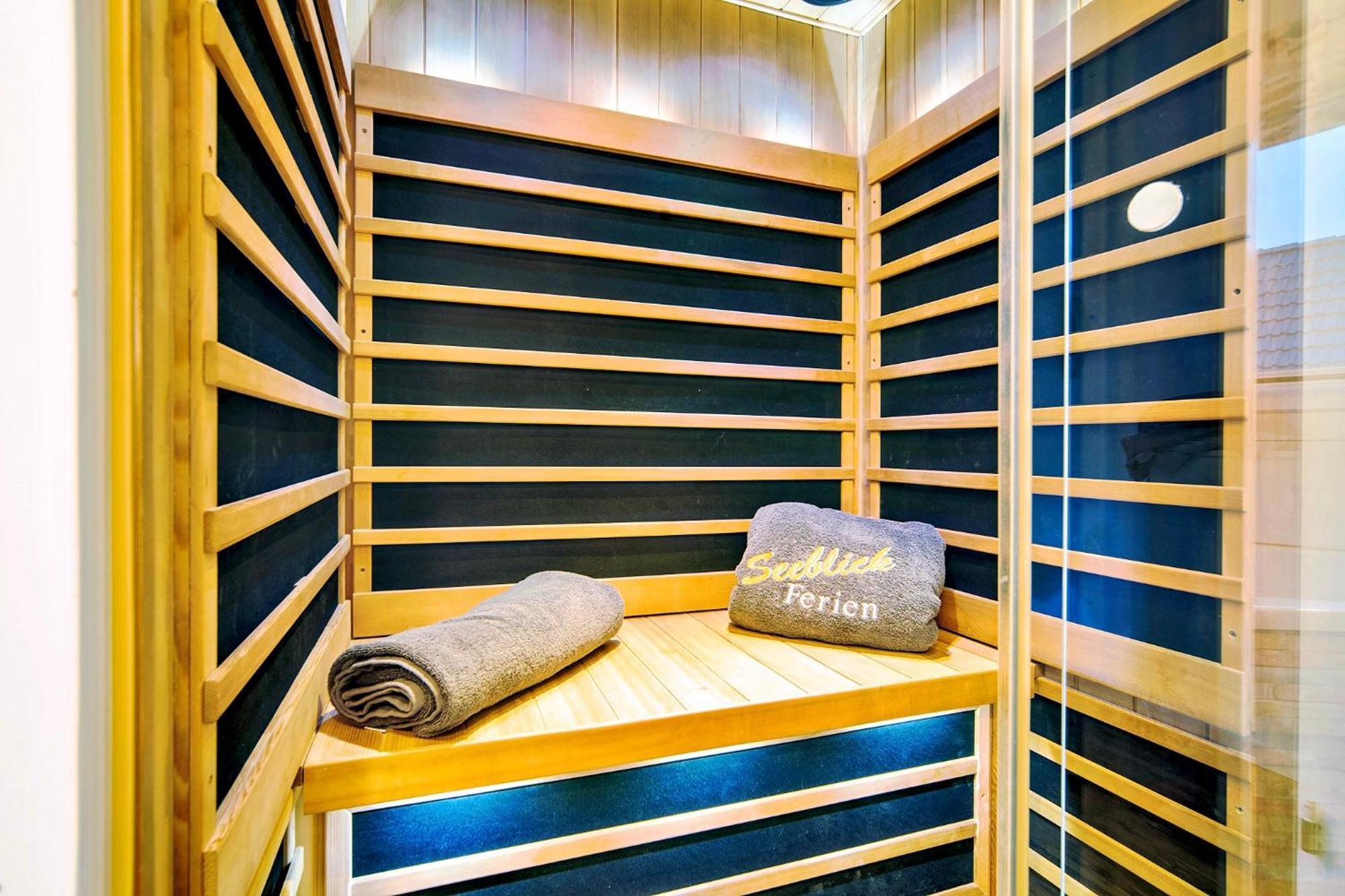 Ferienhaus Lieblingsplatz By Seeblick Ferien Oro, Direkte Wasserlage,Sauna,Kamin Olpenitz Kültér fotó