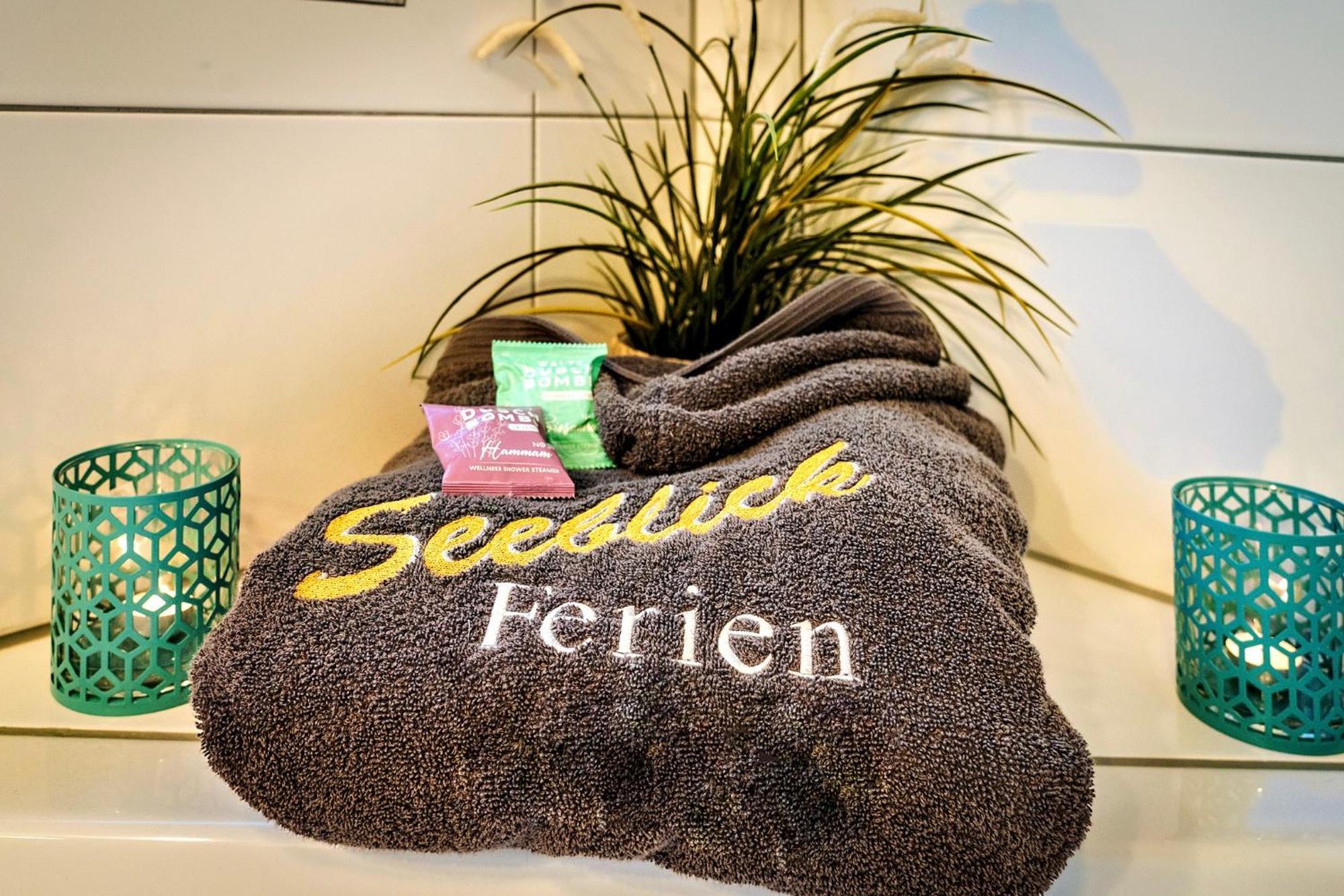 Ferienhaus Lieblingsplatz By Seeblick Ferien Oro, Direkte Wasserlage,Sauna,Kamin Olpenitz Kültér fotó